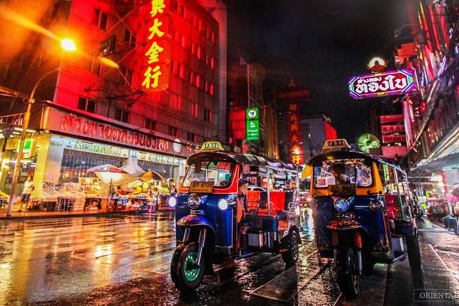 Bangkok Night and Food Tour by Tuk Tuk
